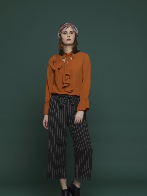 Orange tops